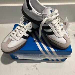 Adidas White and Black Sneakers